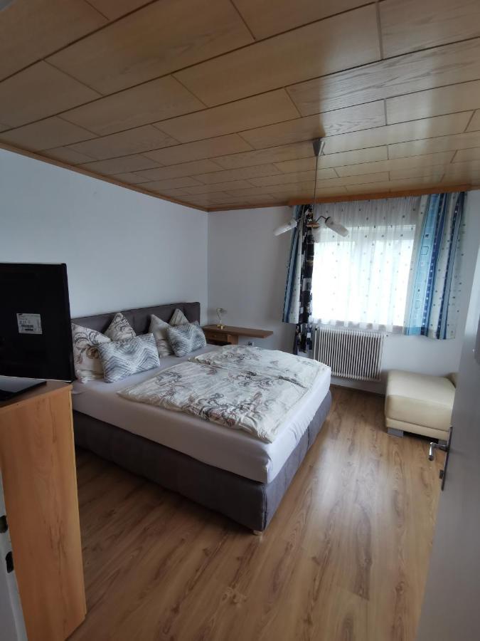 גמונד Ferienwohnung Solebad מראה חיצוני תמונה